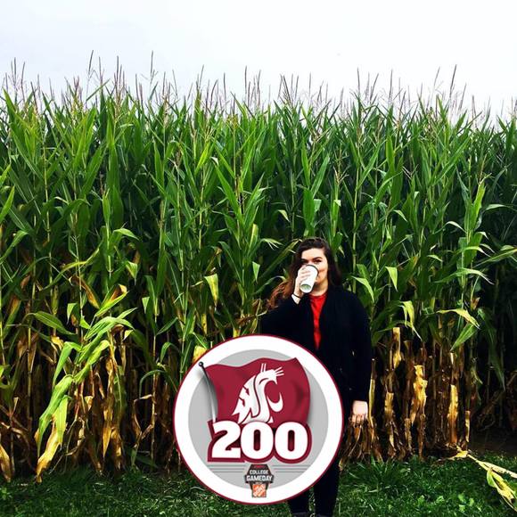 Poshmark profile picture for @mklipp